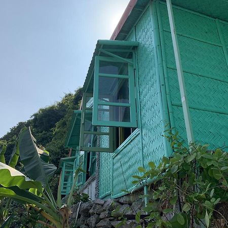 Ocean Beach Resort Cat Ba Island Екстер'єр фото