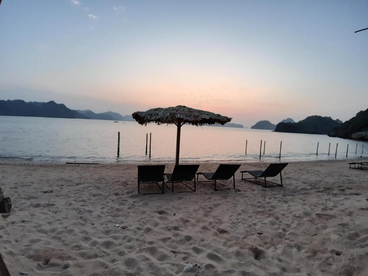 Ocean Beach Resort Cat Ba Island Екстер'єр фото