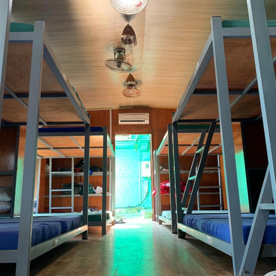 Ocean Beach Resort Cat Ba Island Екстер'єр фото
