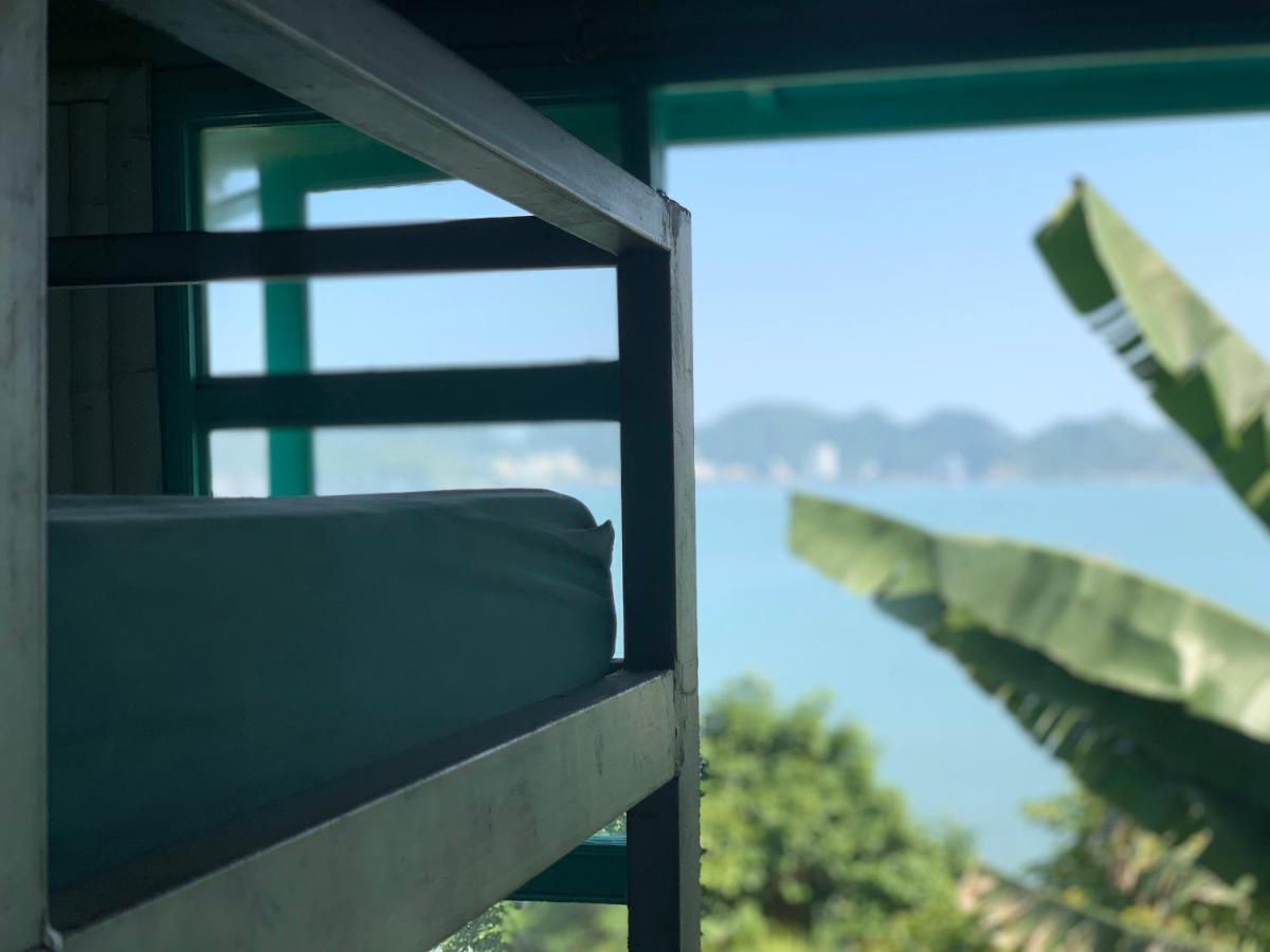 Ocean Beach Resort Cat Ba Island Екстер'єр фото