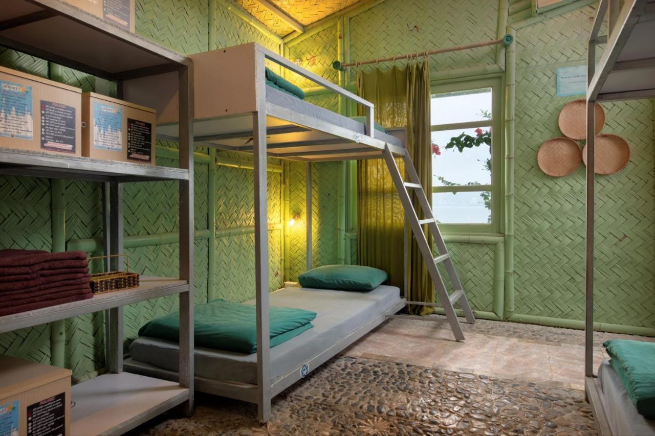 Ocean Beach Resort Cat Ba Island Екстер'єр фото