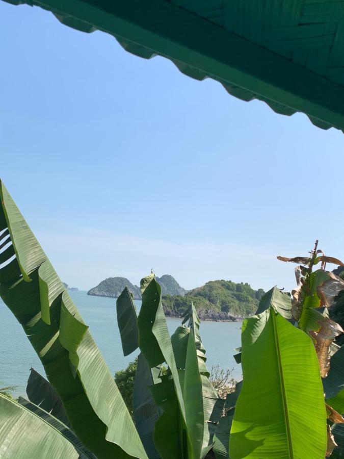 Ocean Beach Resort Cat Ba Island Екстер'єр фото