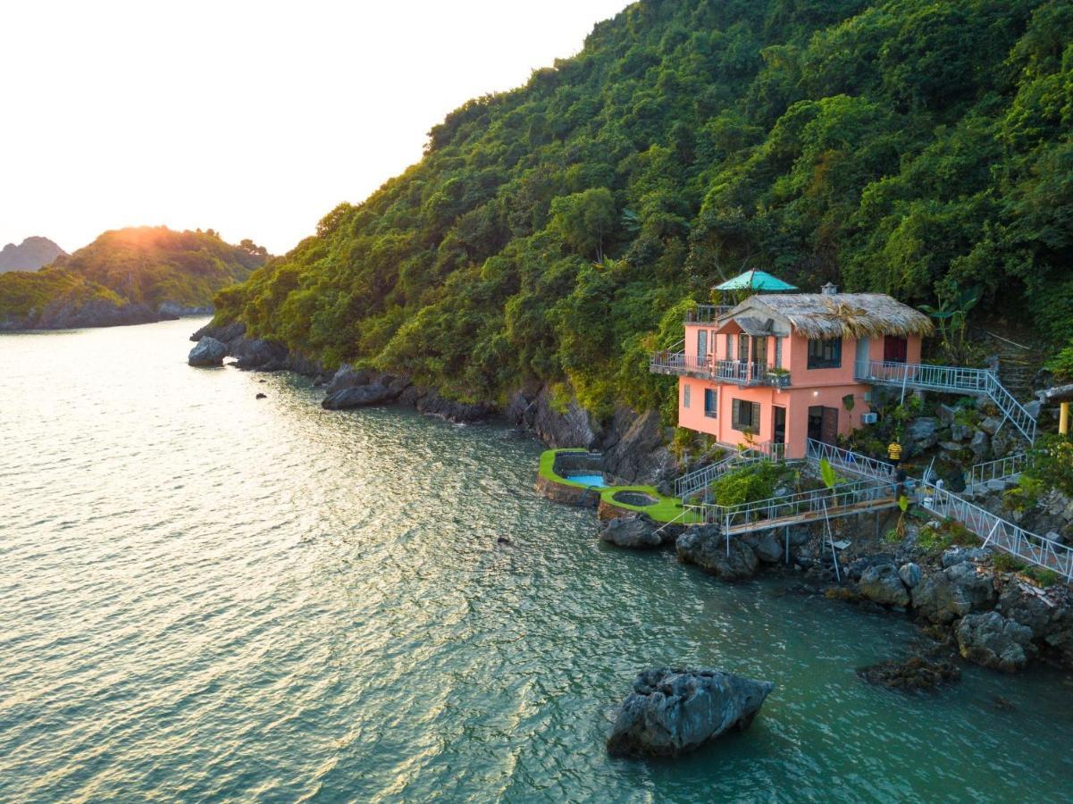 Ocean Beach Resort Cat Ba Island Екстер'єр фото